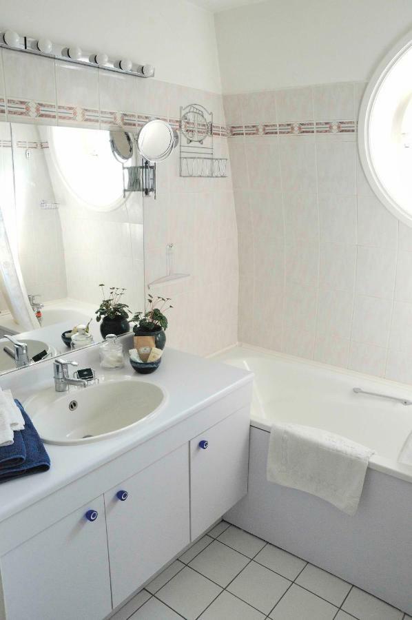 52 Clichy Bed & Breakfast - Chambre D'Hotes Paris Eksteriør bilde